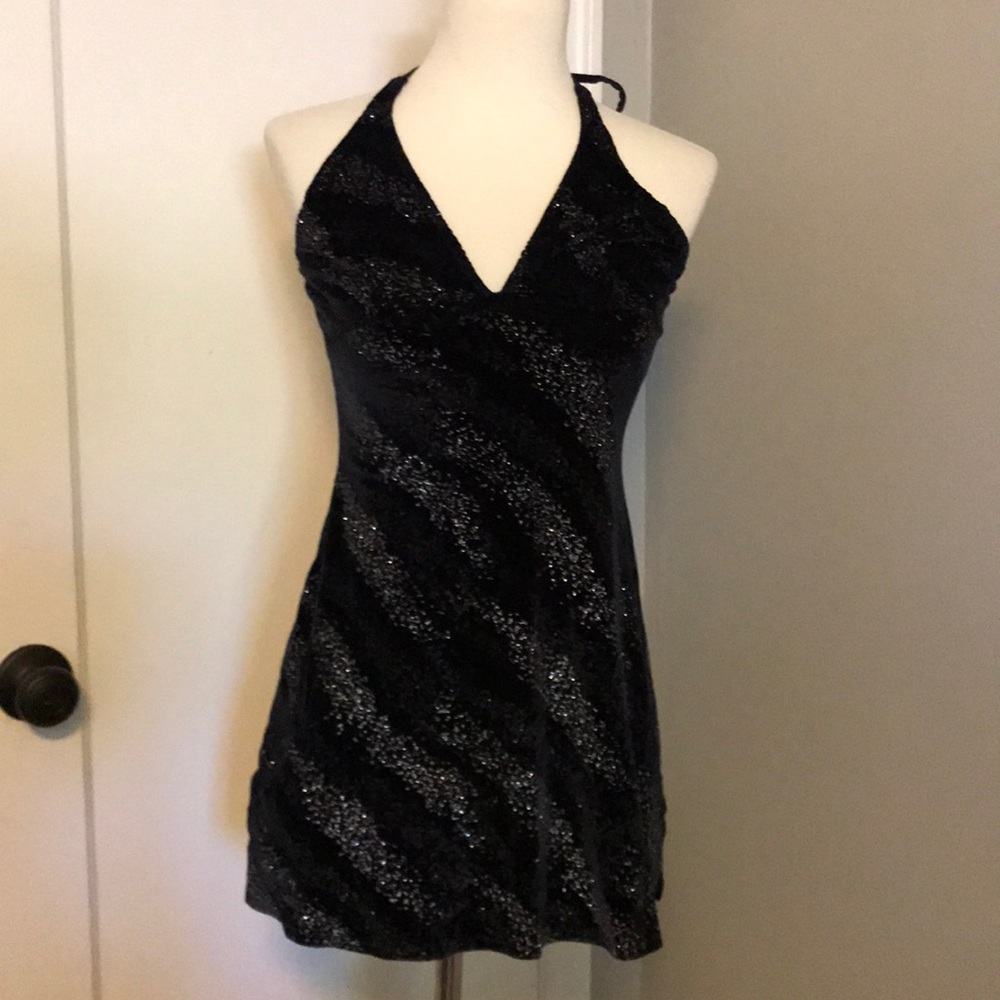 Black sparkly velour tank top. Sz Small